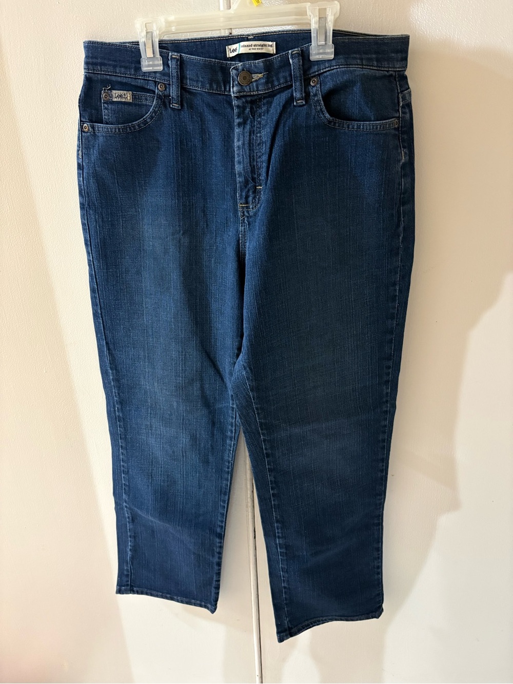Lee relax straight leg high rise size 10 short